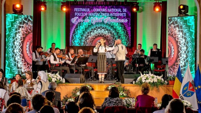 Festivalul „Dor De Cânt Românesc” FOTO: Primăria Cumpăna