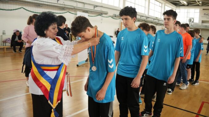 Cumpăna a găzduit „Olimpiada Națională a Sportului Școlar la Handbal pentru Gimnaziu Băieți”. FOTO Primăria Cumpăna