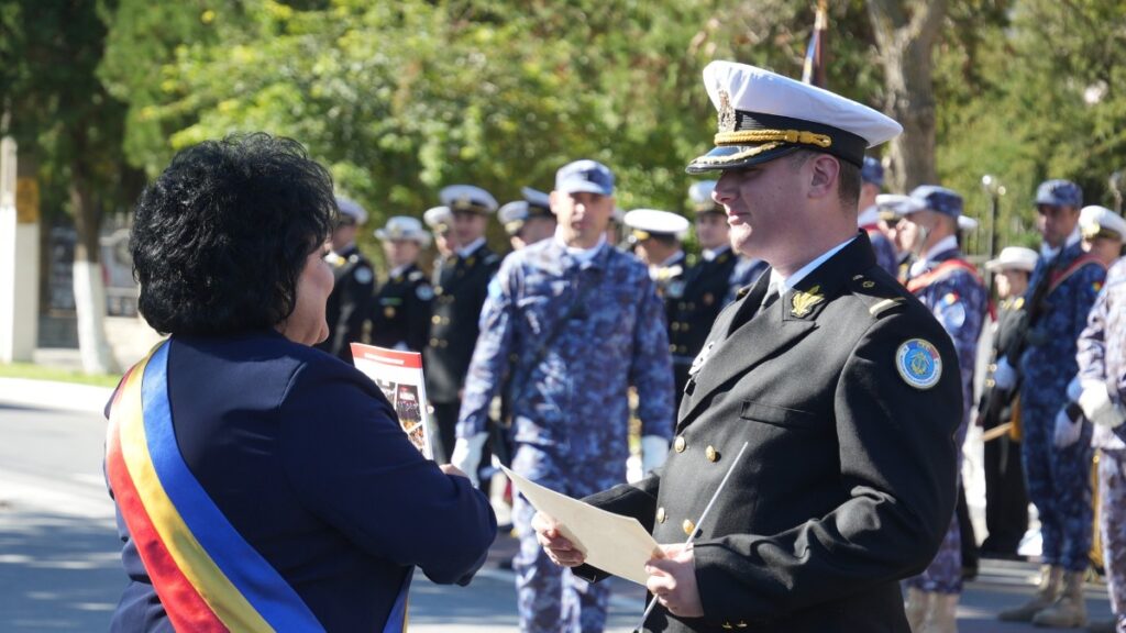 Ceremonie solemnă la Cumpăna cu ocazia Zilei Armatei României. FOTO Primăria Comunei Cumpăna