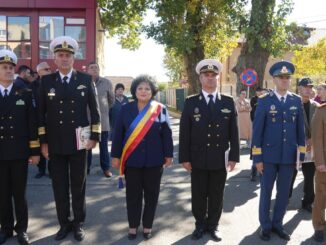 Ceremonie solemnă la Cumpăna cu ocazia Zilei Armatei României. FOTO Primăria Comunei Cumpăna