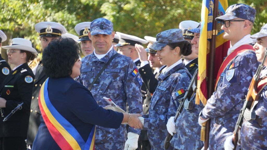Ceremonie solemnă la Cumpăna cu ocazia Zilei Armatei României. FOTO Primăria Comunei Cumpăna