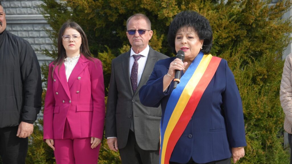 Ceremonie solemnă la Cumpăna cu ocazia Zilei Armatei României. FOTO Primăria Comunei Cumpăna