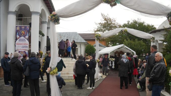 Hramul Bisericii „Sfânta Cuvioasă Parascheva”, un moment de unitate și credință pentru comunitatea din Cumpăna. FOTO Primăria Cumpăna