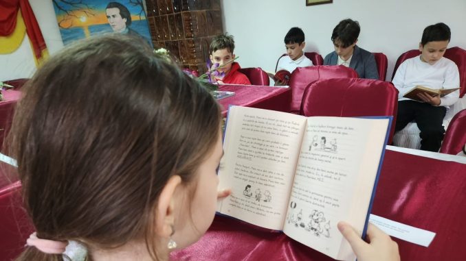 O zi de poveste la Biblioteca din Cumpăna. FOTO Primăria Cumpăna